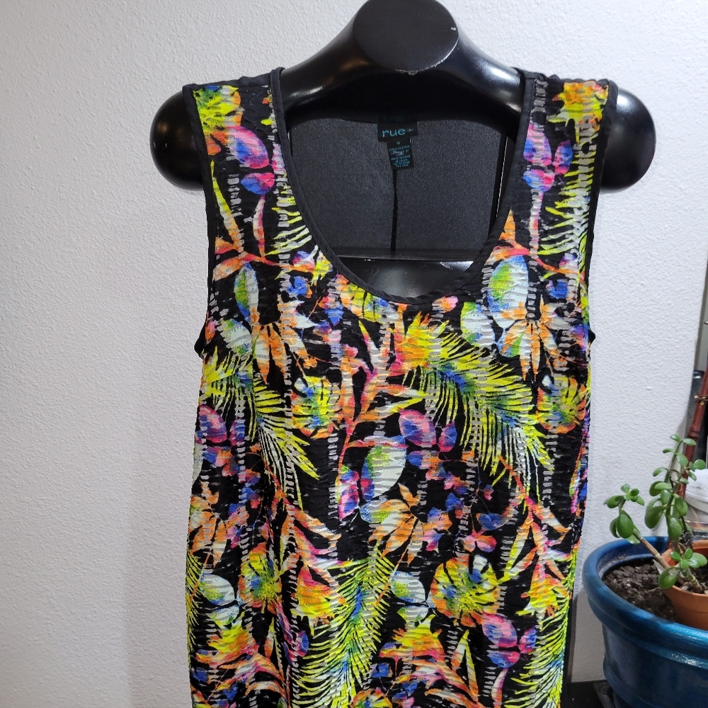 Run 21 tank top